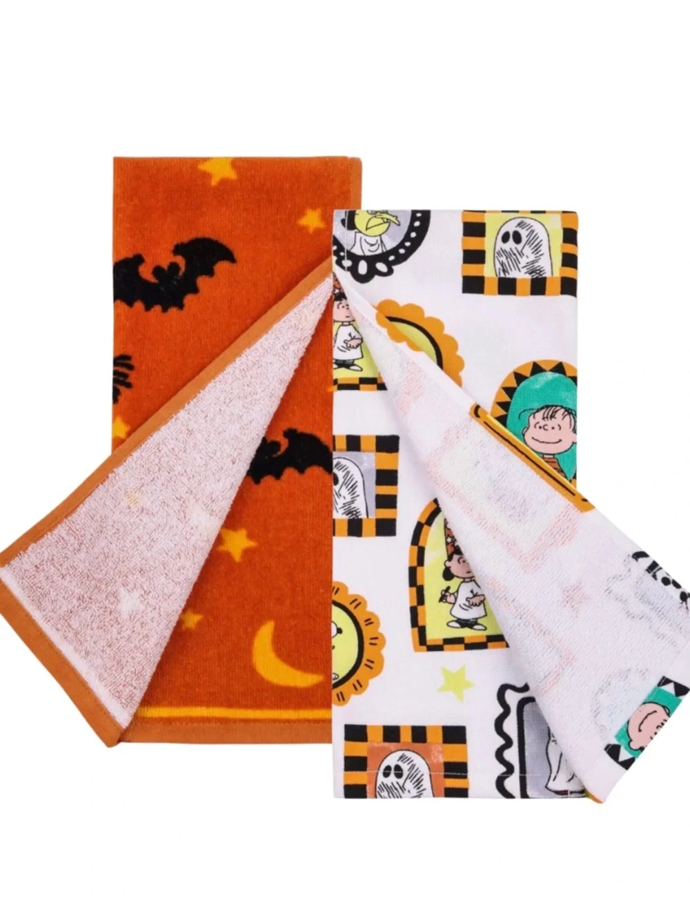 Celebrate Together™ 2-Piece Great Pumpkin Snoopy Kitchen Towel Set